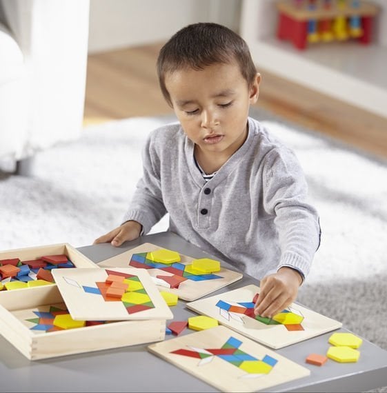 Melissa&Doug Ahşap Gelişmiş Şekil Bulmaca