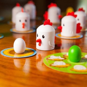 Peek A Doodle Doo Hafıza Oyunu Fat Brain Toys